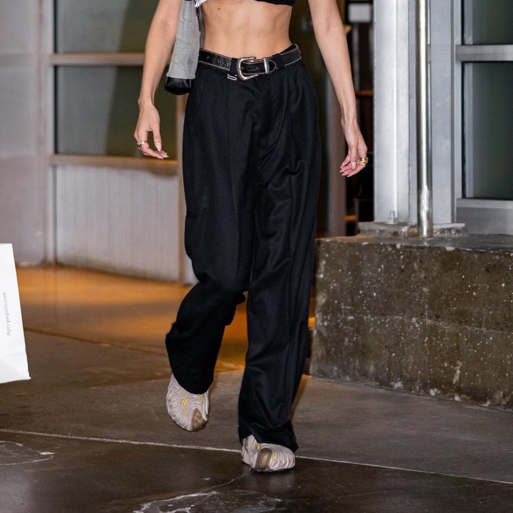 NEW Crocs Pollex Clog Salehe Bembury Sasquatch - 207393-001 Size M 7 W 9.